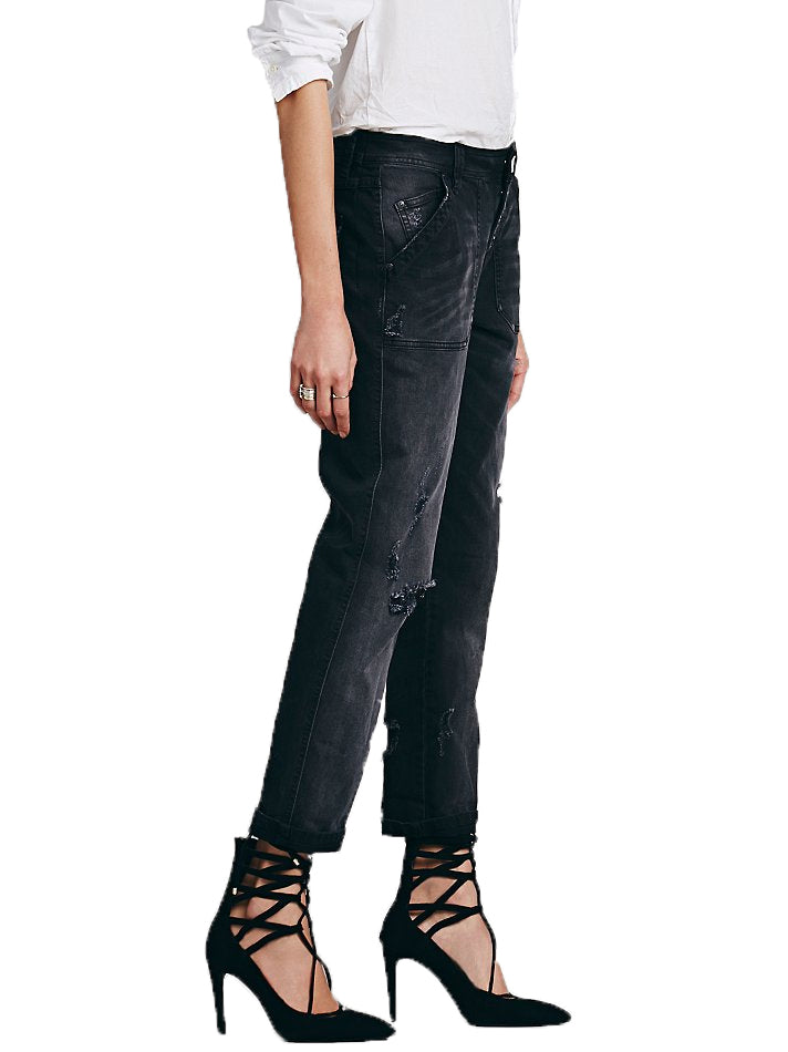 Free People Women's Mid-Rise Relaxed Mountaineer Jean Black 0